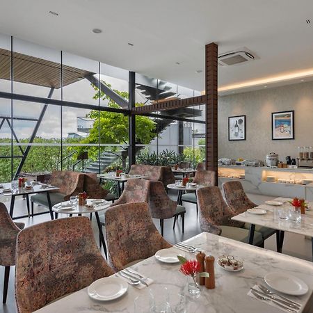 Hotel Beyond By Sula Nashik Exterior foto