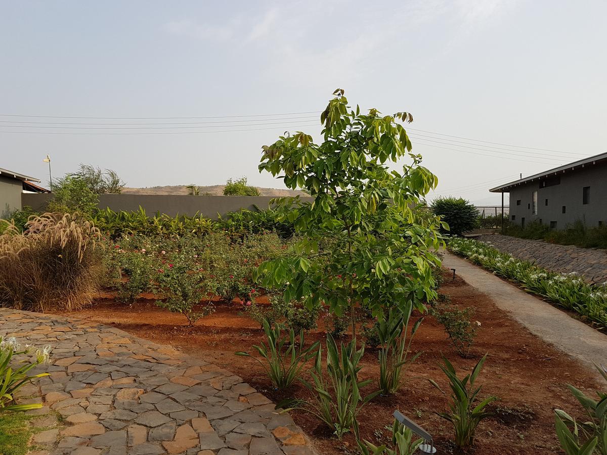 Hotel Beyond By Sula Nashik Exterior foto